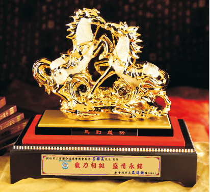 櫥窗藝品,金雕藝品,開運藝品