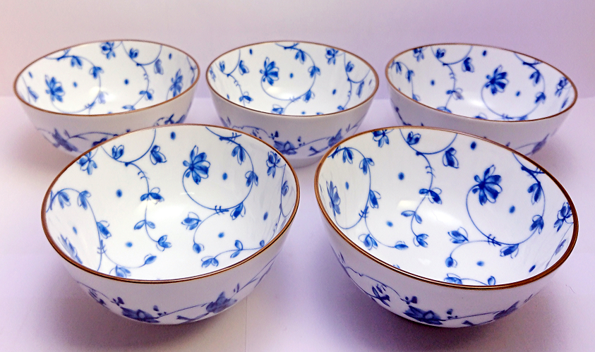 唐草青花日式碗,餐廚用品,餐碗,飯碗,碗盤餐具,陶瓷碗,中式飯碗