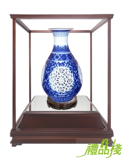 青花瓷鏤空陶藝品-福氣,陶瓷藝品 台中,冷彩陶藝品,青花瓷藝品,花瓶擺飾藝品