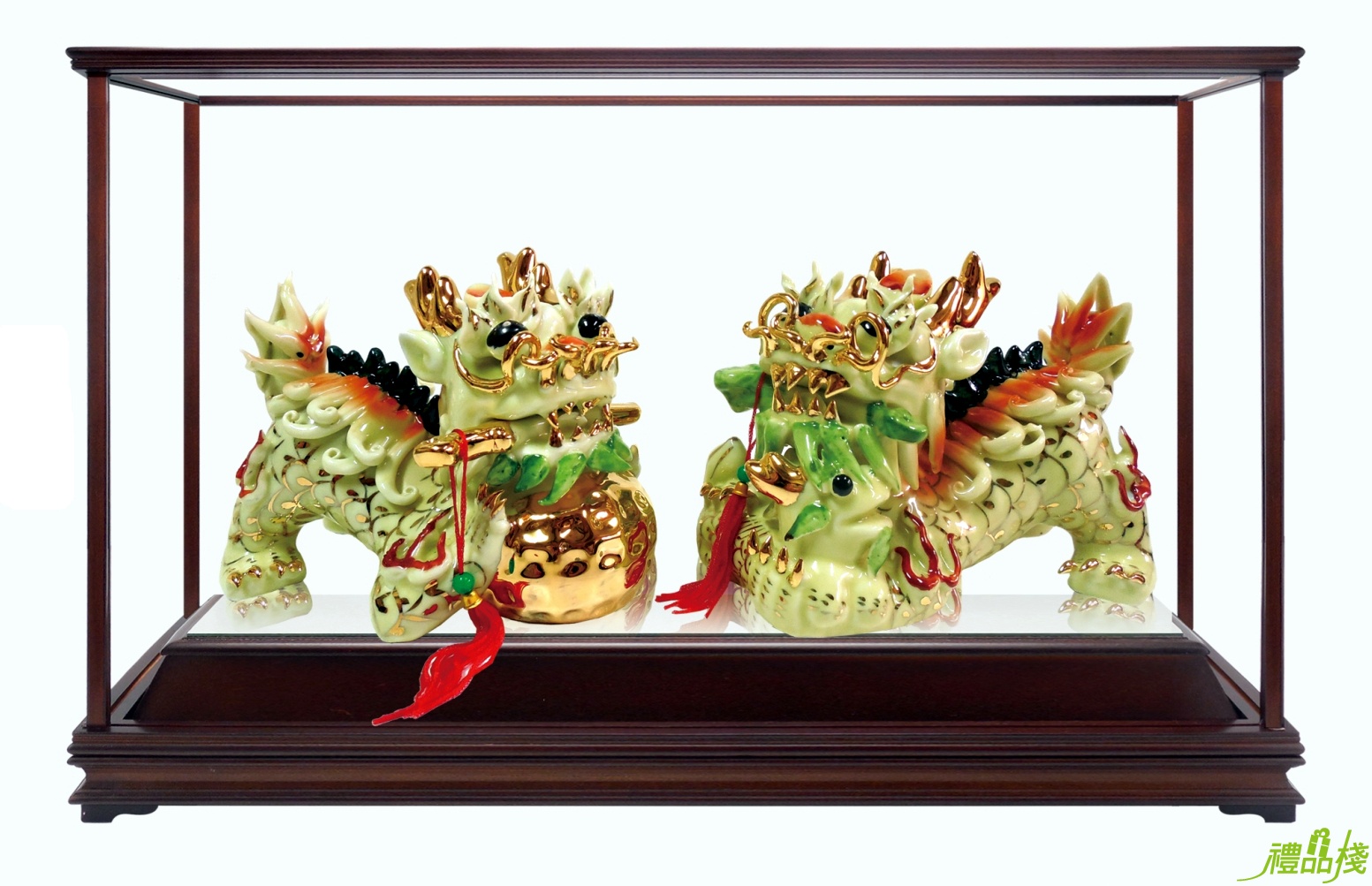 黃釉麒麟陶藝品,交趾擺飾,陶瓷麒麟,櫥窗藝品,冷彩陶藝品,彩繪藝品,交趾陶禮品