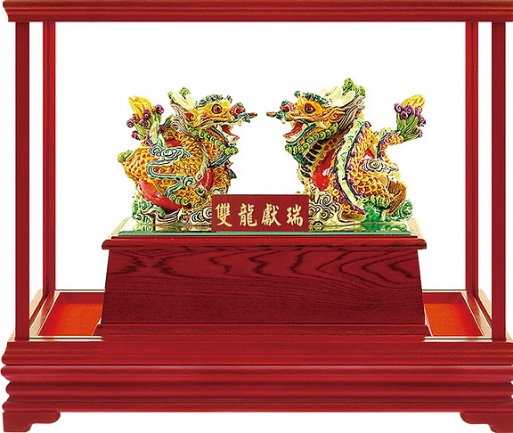 雙龍獻瑞(手工彩陶)