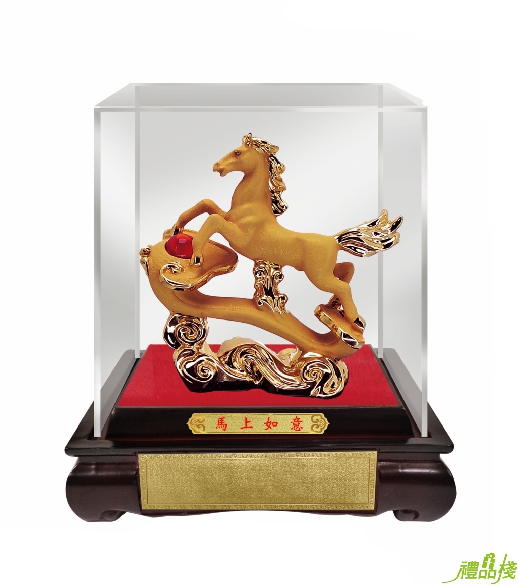 馬上如意絨沙金藝品,櫥窗藝品,沙金藝品,立體金箔藝品,造型藝品,漆線雕藝品,金雕藝品