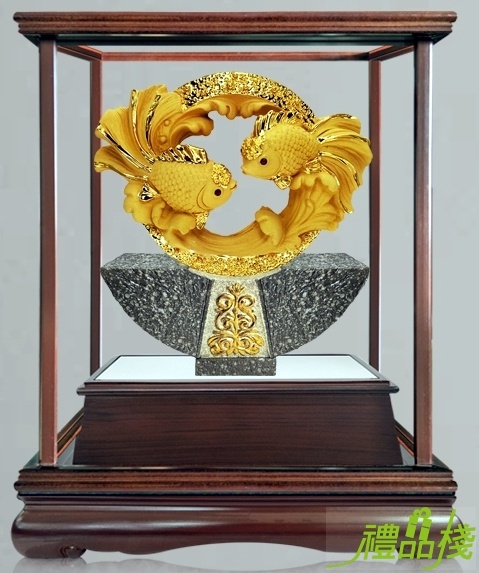 絨沙金藝品,金雕藝品,漆線雕藝品,櫥窗藝品