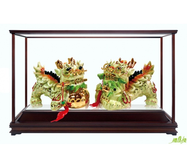 黃釉麒麟陶藝品,交趾擺飾,陶瓷麒麟,櫥窗藝品,冷彩陶藝品,彩繪藝品,交趾陶禮品