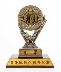 運動競賽獎盃,獎盃製作,獎盃訂製台中,運動獎盃,運動獎牌,獎座訂製,創意獎盃